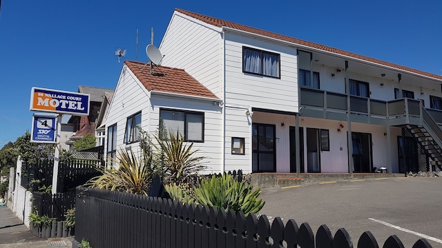 88 ウォレス コート モーテル