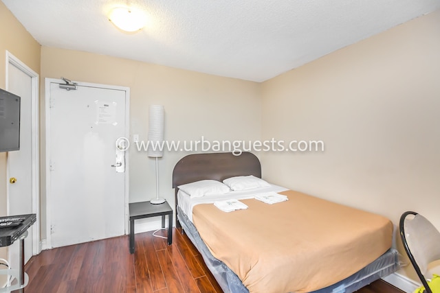 トロント ファーニッシュド リビング