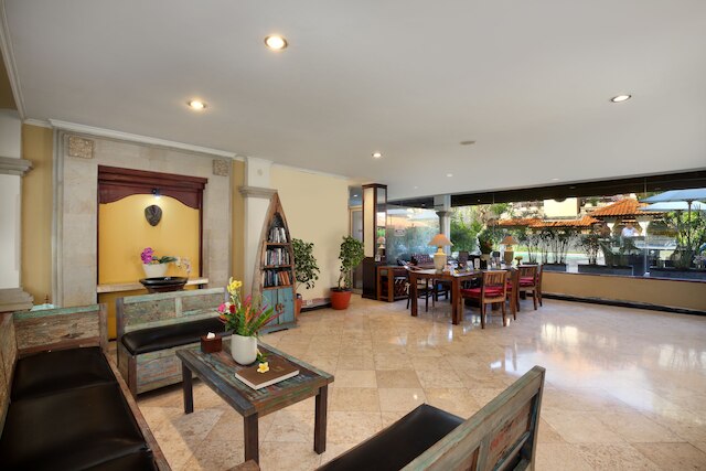 ロイヤル ホテル アンド ヴィラ バリ