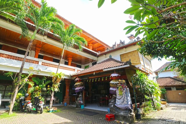 バリ セニア ホテル