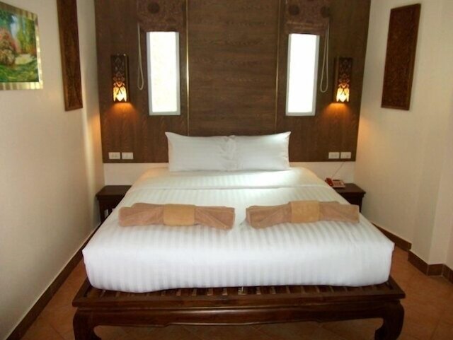 ザ レッド バルコニー イン