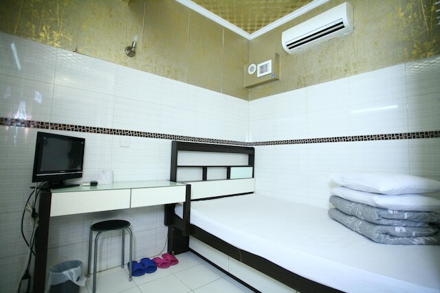 H.K コマーシャル イン (中港商務賓館)