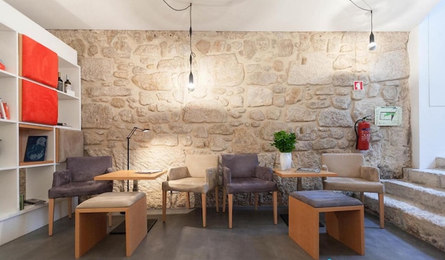 インパティオ ゲストハウス