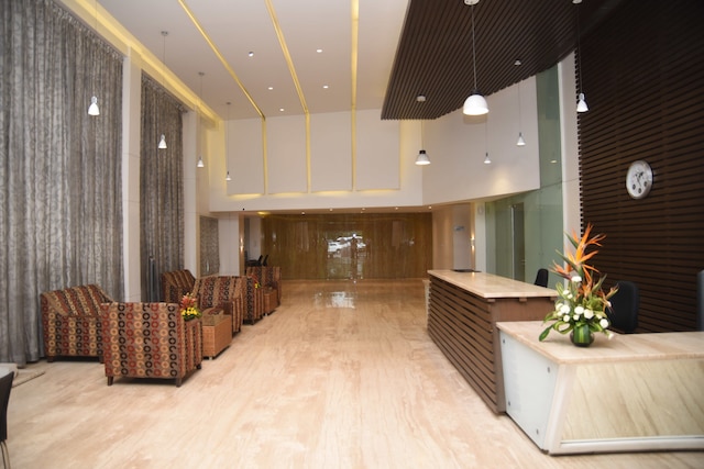 ホテル マウリヤ