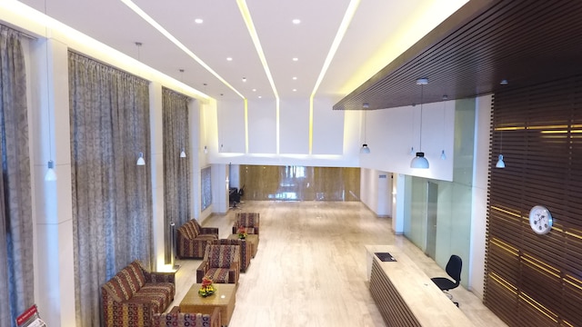 ホテル マウリヤ