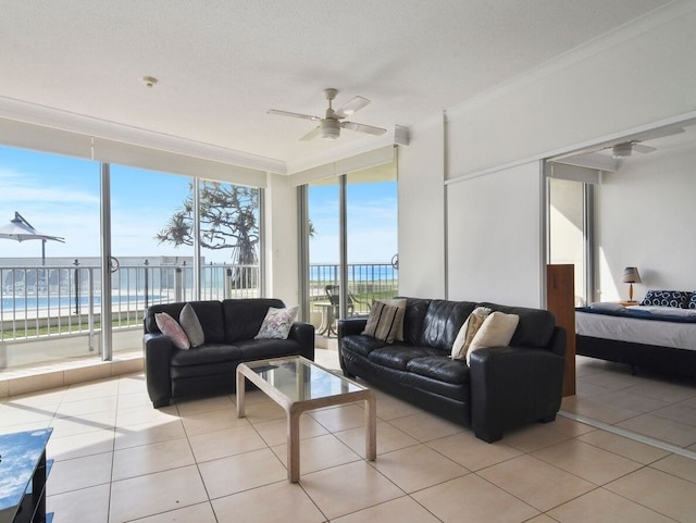 ビーチサイド タワー