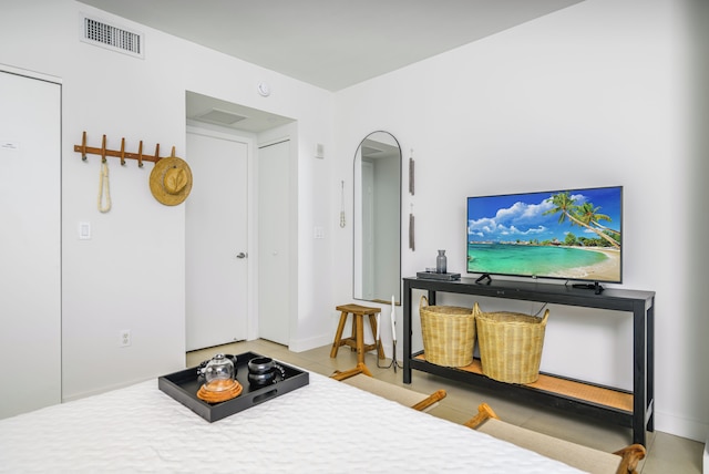 モンテ カルロ バイ マイアミ バケーションズ