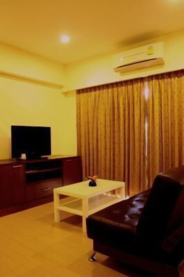 ジ アイコン プレイス アット ナム プラブ ワン