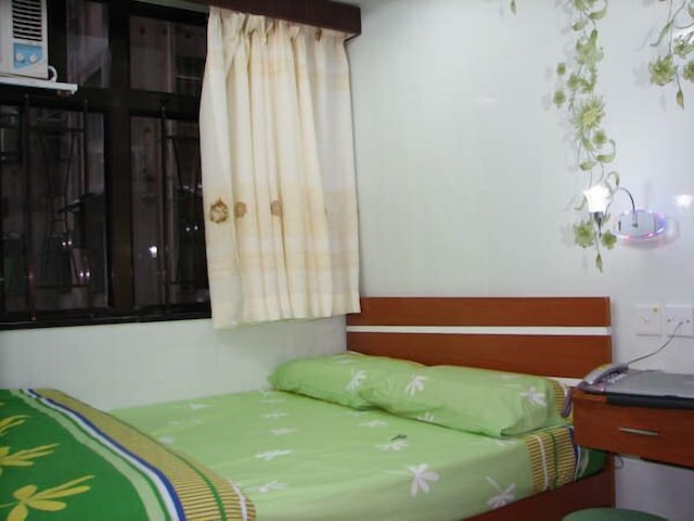 スーパー 7 ホステル