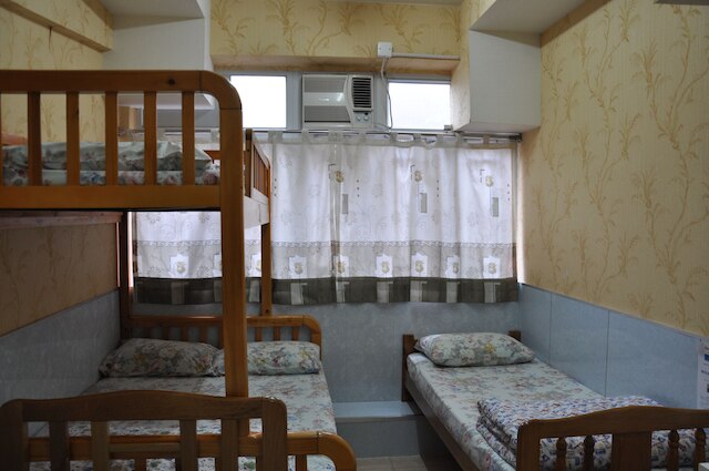 ドラゴン ホステル