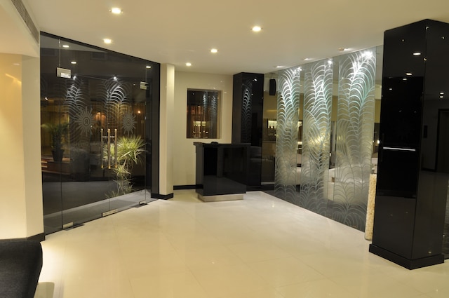 レヌカ シティ ホテル