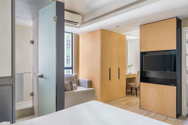 イートン レジデンス 湾仔 峡道店 (香港灣仔奕凨)