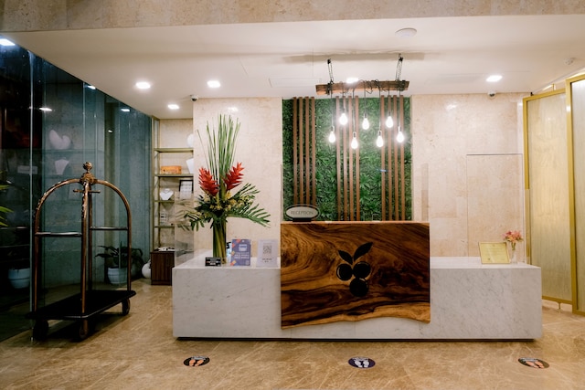 ゴールドベリー・スイーツ・アンド・ホテル・セブ