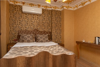 ザ オスマン パンシヨン