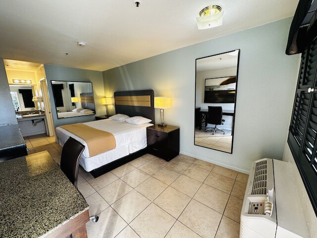 カサ・ブランカ・エクスプレス&スイーツ・サイプレス・ブエナパーク - アナハイムエリア