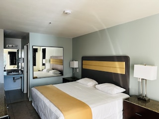 カサ・ブランカ・エクスプレス&スイーツ・サイプレス・ブエナパーク - アナハイムエリア