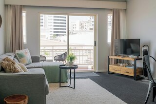 インナーシティーワンベッドルームアパートメントウィズプールビュー22