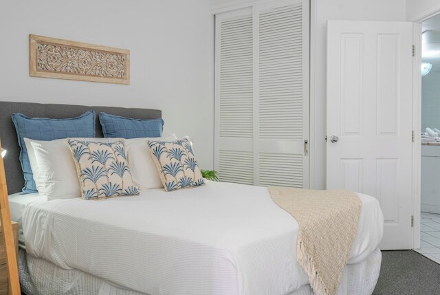 インナーシティーワンベッドルームアパートメントウィズプールビュー22