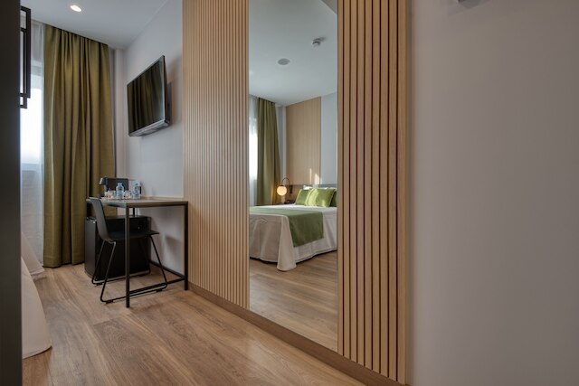 ドゥウォ カラーズ アルカラ