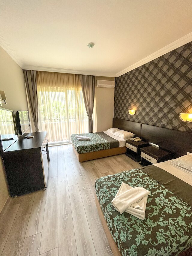 キャッスルパークホテル