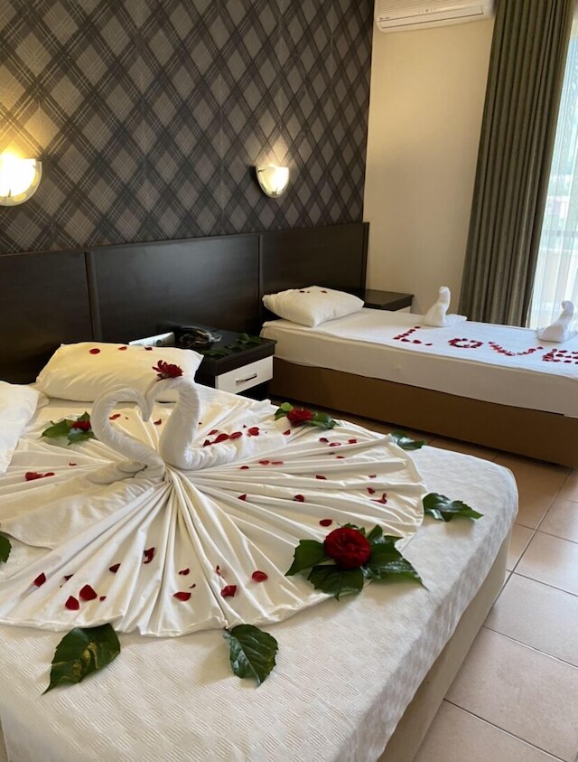 キャッスルパークホテル