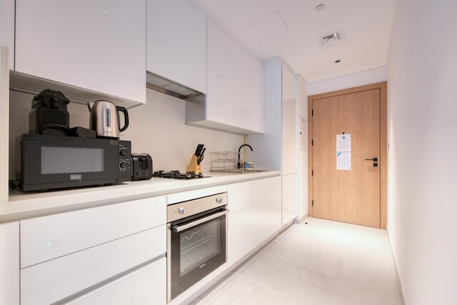 スタイリッシュ スタジオ W ドバイ カナル VW イン ビジネス ベイ