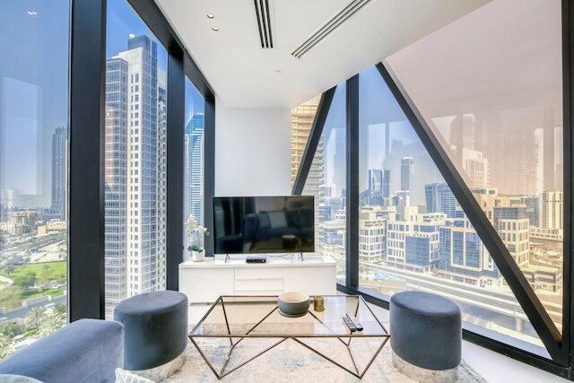 ラグジュアリー アパートメント ウィズ バージュ カリファ ビュー ドバイ キャナル アクセス