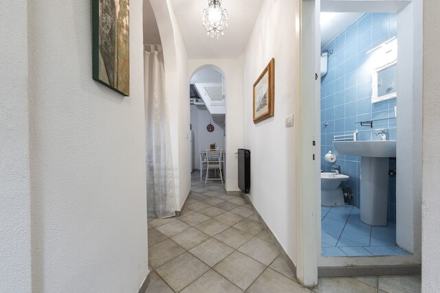 アングイッラーラ バイ メガ