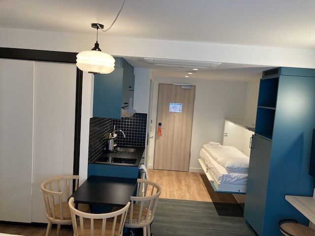 アパートスタイルホテル アダージオ アクセス ハンブルク