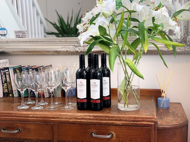 アッシュフィールド ブティック ステイズ