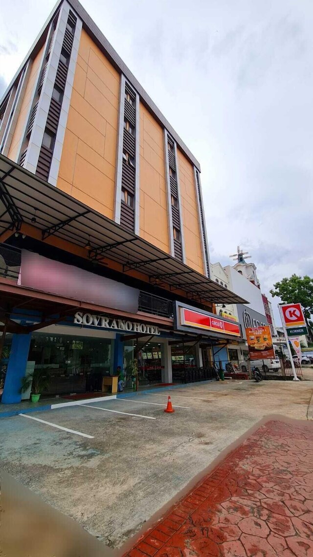 ソヴラーノホテル