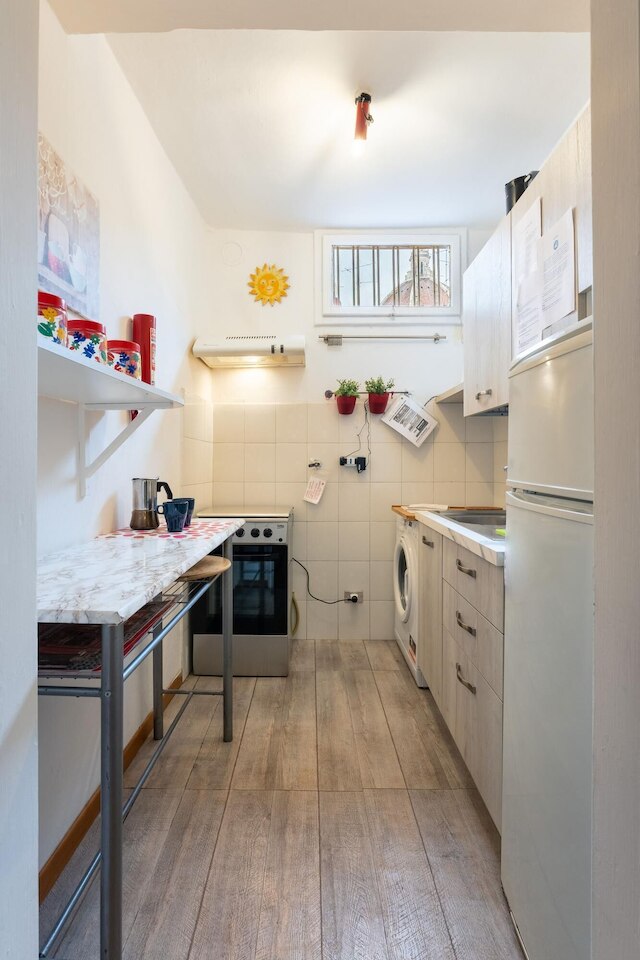 ヴィア デル コルソ アパートメント