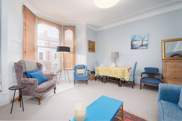 ア ウエスト ロンドン リトリート