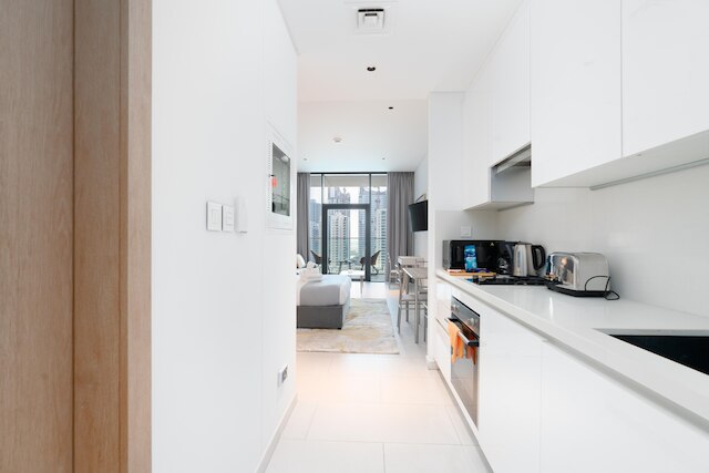 グローバルステイ.ビジネスベイの新マーキススクエアビル