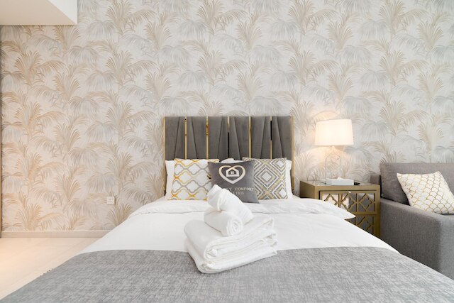 グローバルステイ.ビジネスベイの新マーキススクエアビル