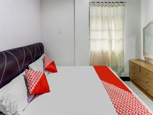 OYO  91287 ジェジェ ホームステイ