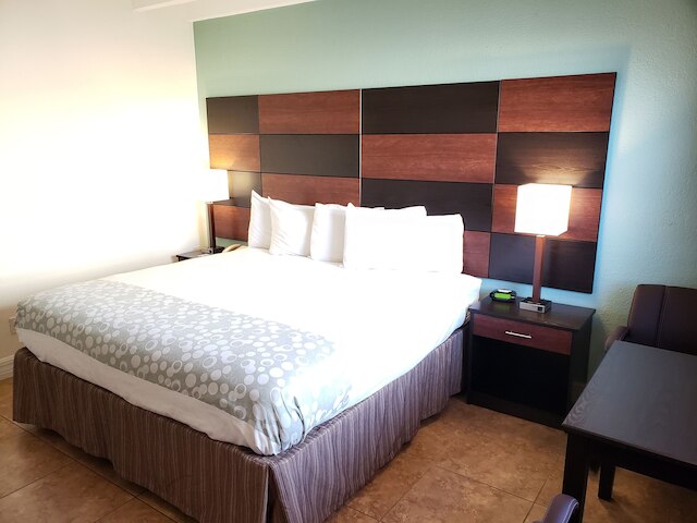 オーシャンフロントインアンドスイーツ