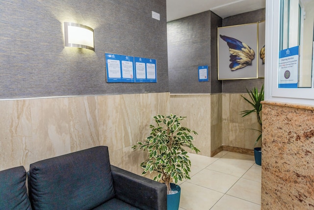 ザ セブン アパートメンツ