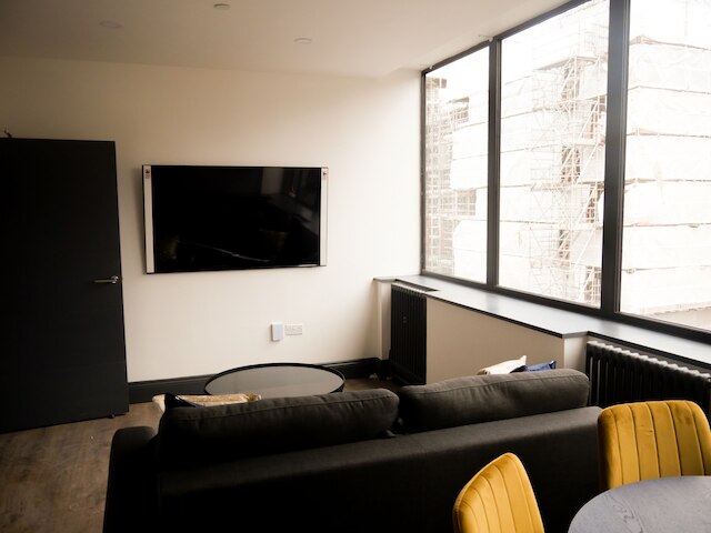 ニューオックスフォードハウスアパートメンツ