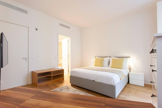 シティ センター プレスティジャス アベニュー リベルダーデ & ガレージュ