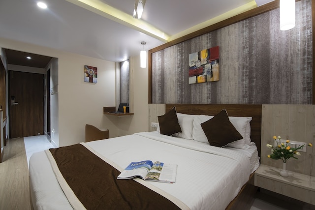 ホテル モナーク インターナショナル