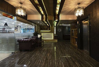 ホテル モナーク インターナショナル