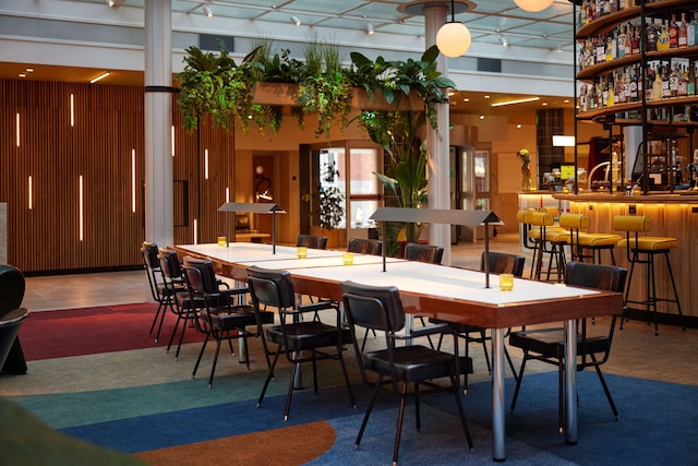 モット バイ ヒルトン ロッテルダム ブラーク