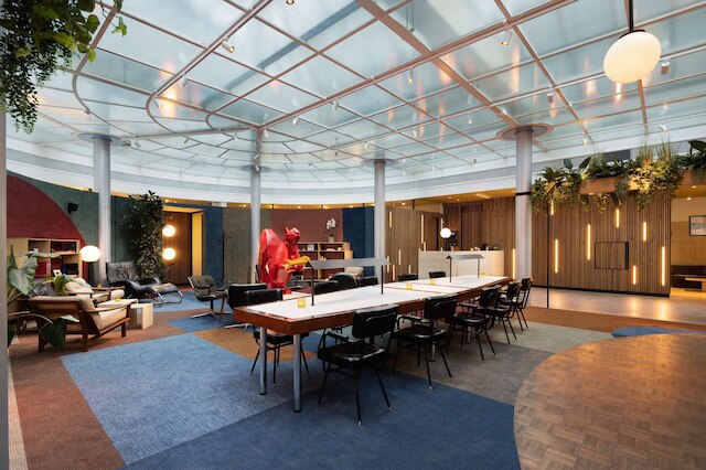 モット バイ ヒルトン ロッテルダム ブラーク