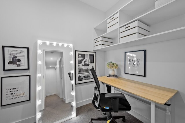 ステイセントラルノースコートタウンハウスウィズスタディ