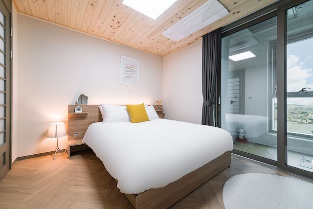 Le collective Busan station