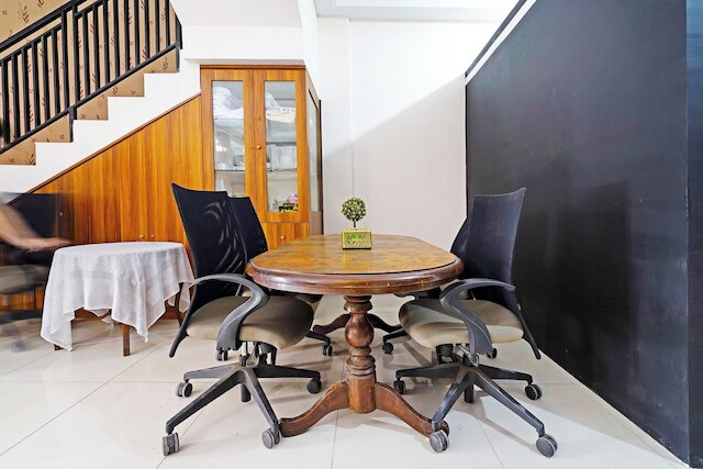 OYO 91322 ジャワラ ゲストハウス シャリア