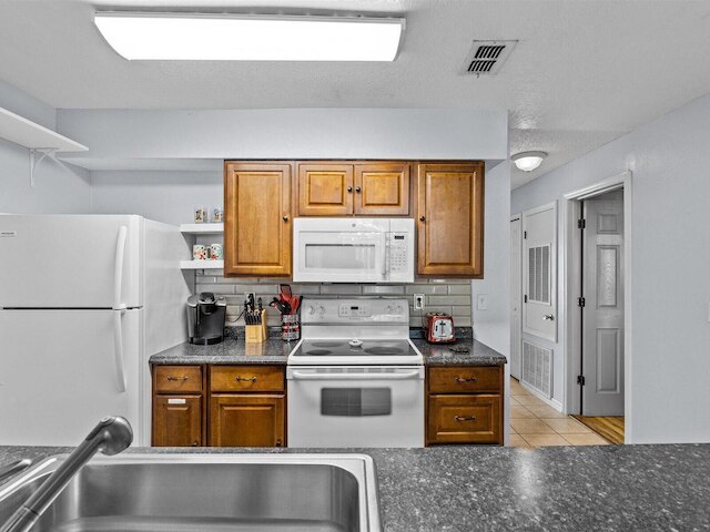 プール スパ プレイグラウンド アンド モア アット ヴィラズ アット ラグーナ ベイ!!