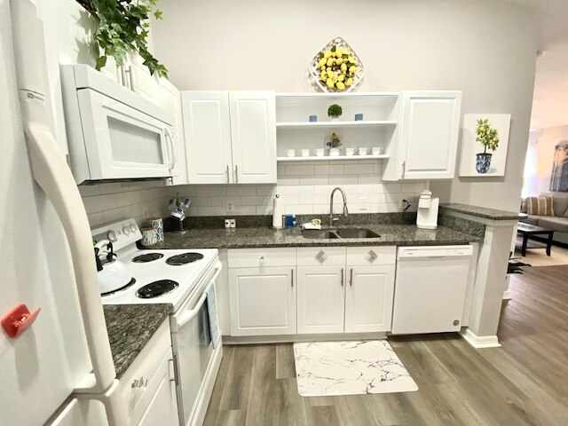 グランド パーム コミュニティ ピクニック ベンチ テニス コート アンド マッチ モア!!