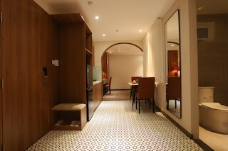 ラヌラ アパートメンツ アンド ホテル